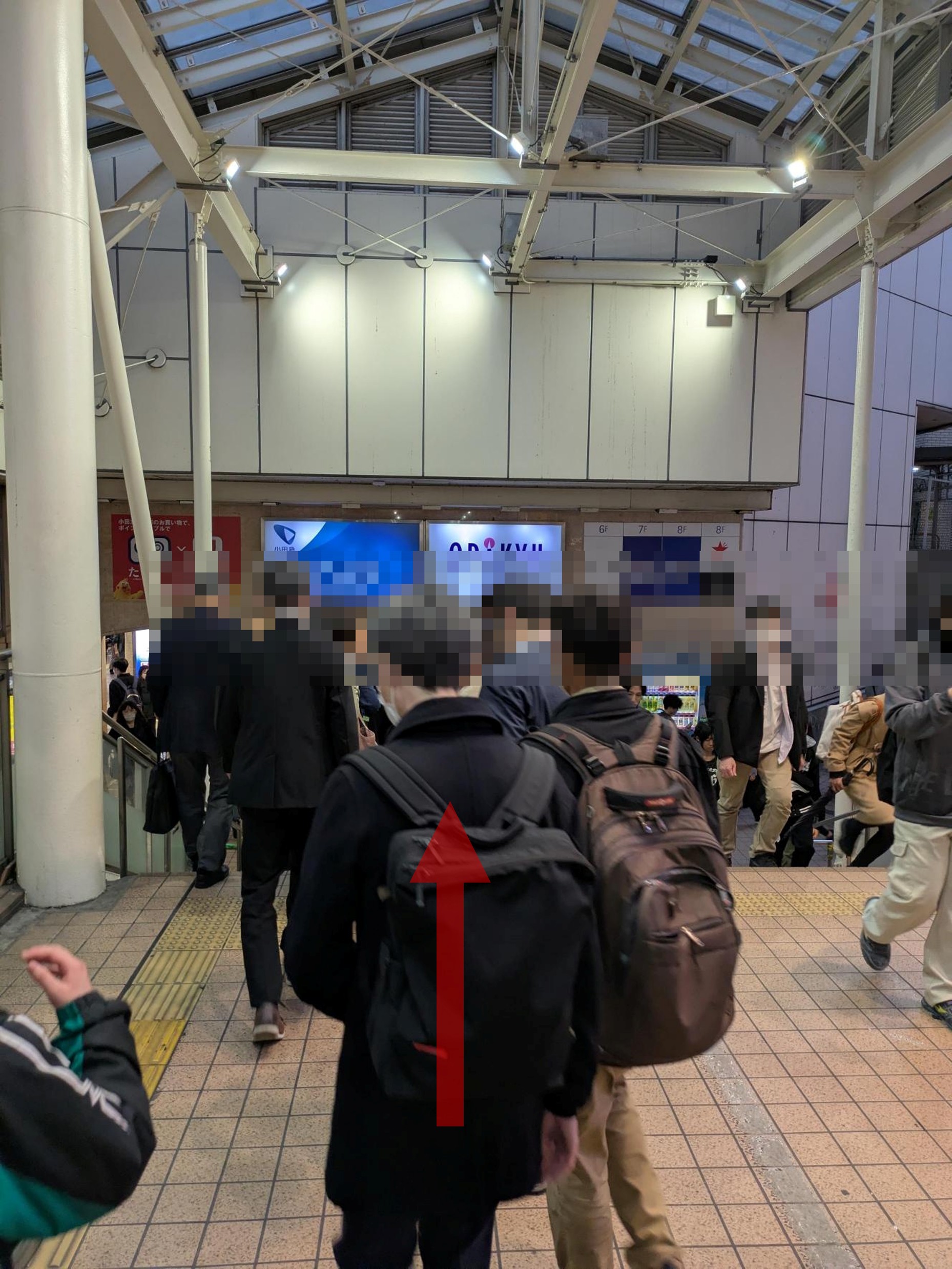 交番が見えるまで直進